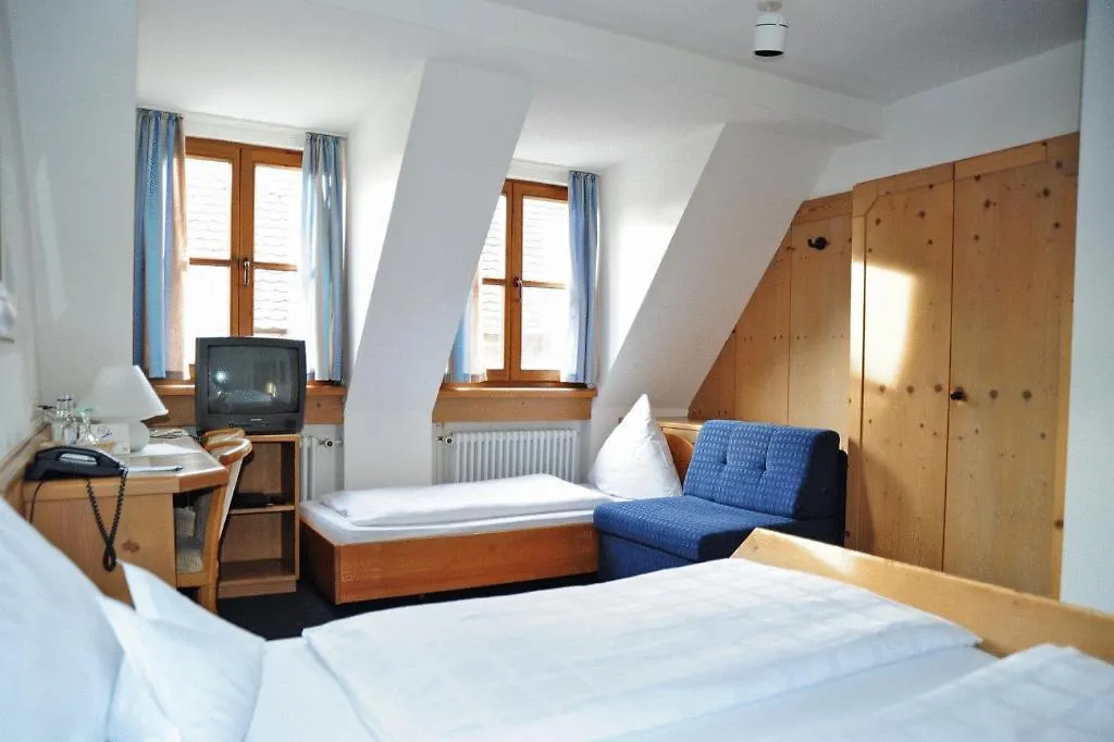 Hotel Gasthof Traubenbraeu Krumbach  3*, Krumbach (Gunzburg)